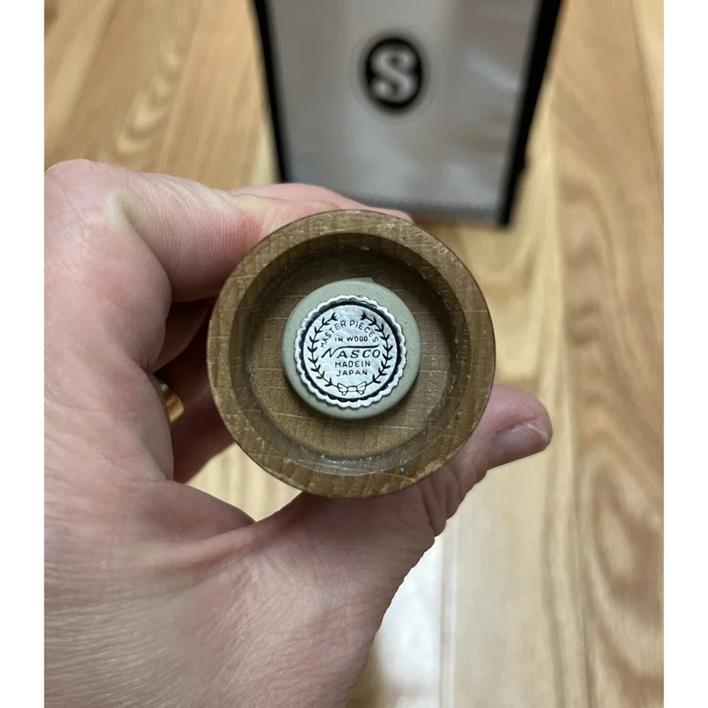 VTG MID-CENTURY‎ Modern SALT PEPPER Shaker Set TAPERED Wood Atomic MCM TABLE LEG